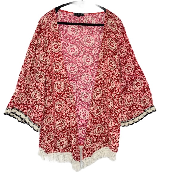 POL Tops - POL red and white Ikat print kimono cardigan
